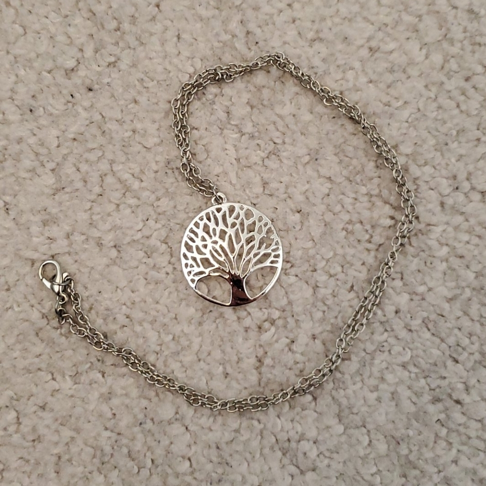 2/$20 🟠 Tree of life necklace